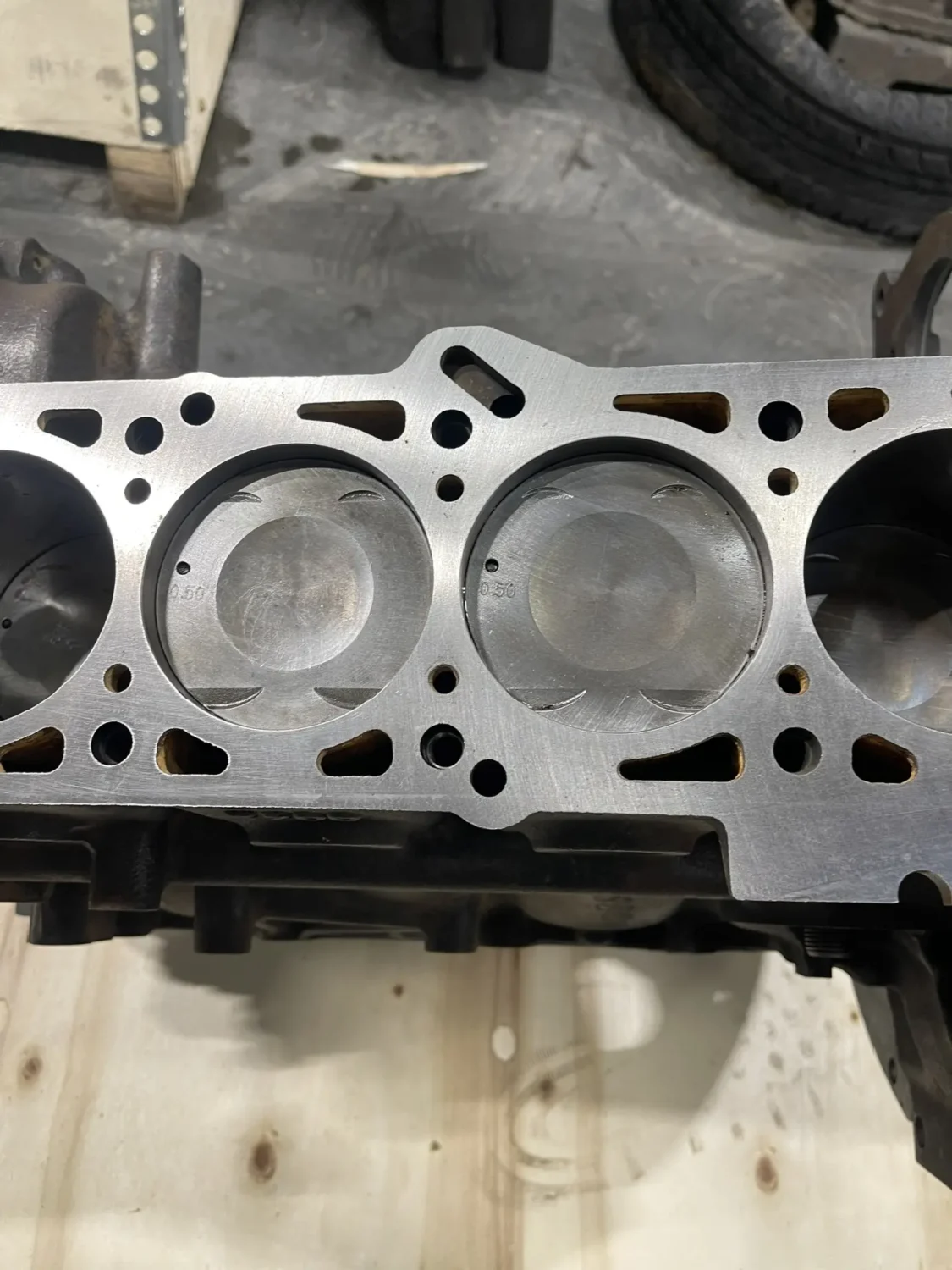 Реставрированный двигатель F14D3 F14D3