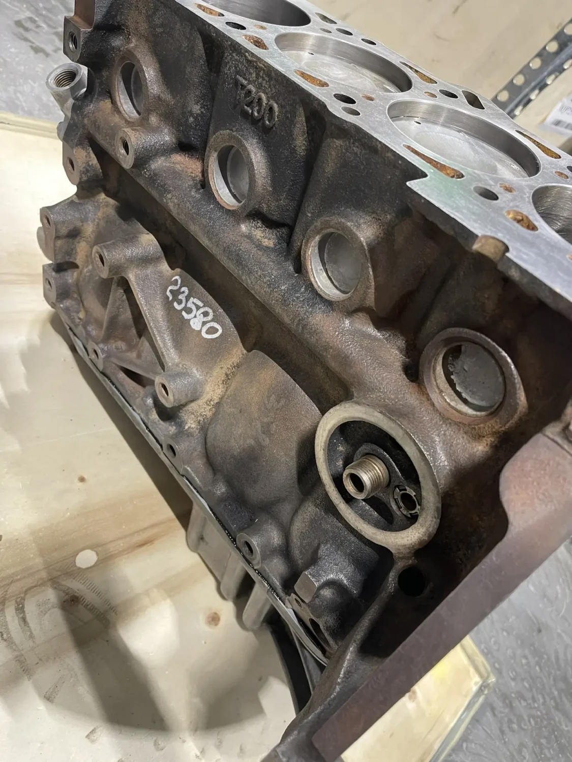 Реставрированный двигатель F14D3 F14D3